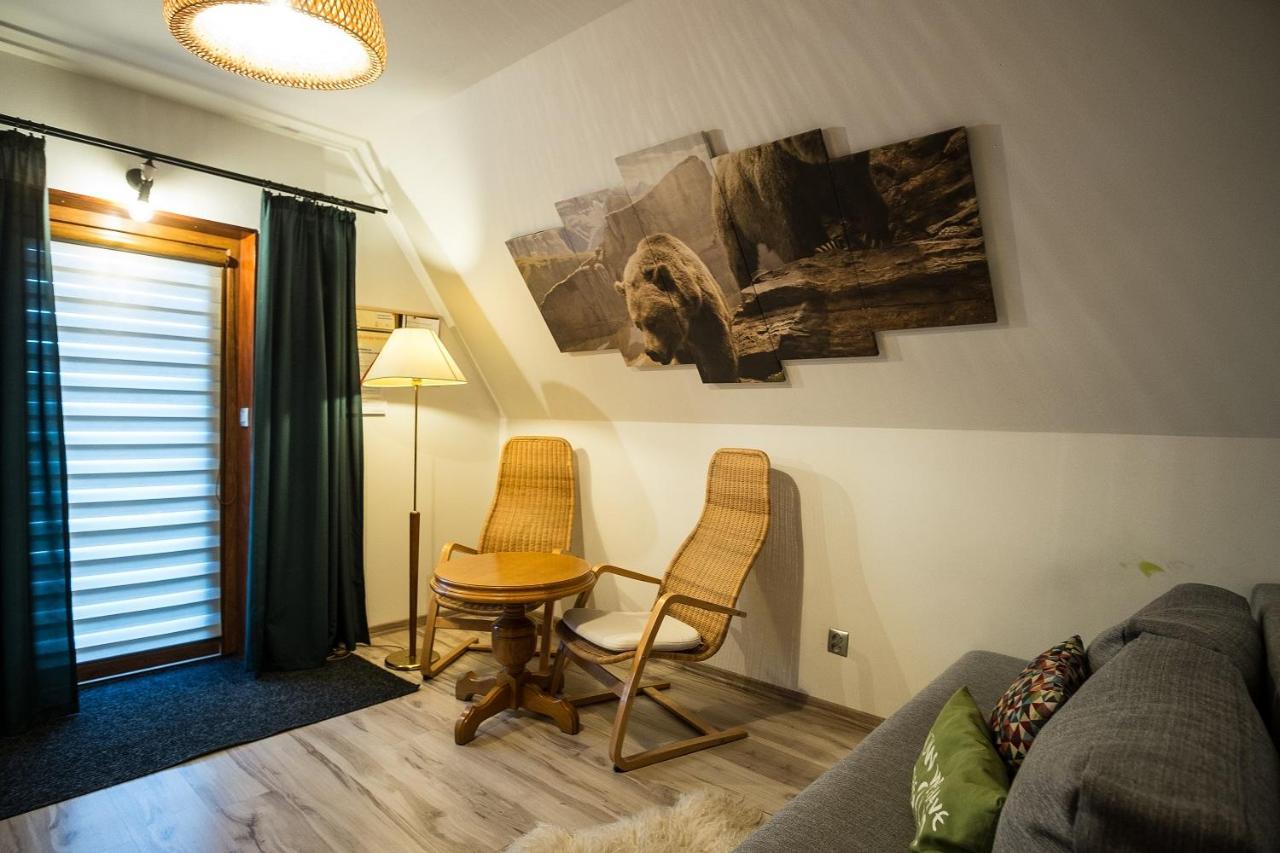 Apartamenty Magiczny Kacik โปโรนิน ภายนอก รูปภาพ